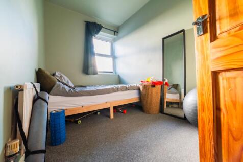 Award-winning Media team on EVERY Listing_40