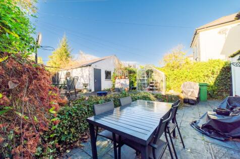 Award-winning Media team on EVERY Listing_54