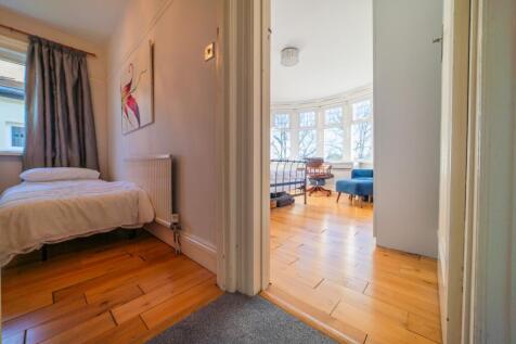 Award-winning Media team on EVERY Listing_44