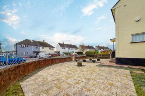 Call 02920 454555 to secure your viewing_18