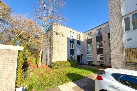 Call 02920 454555 to secure your viewing_10