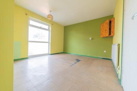 Call 02920 454555 to secure your viewing_10