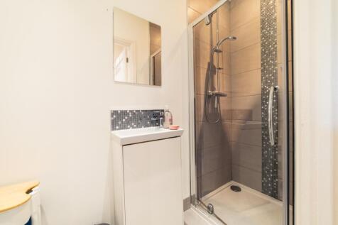 Award-winning Media team on EVERY Listing_30