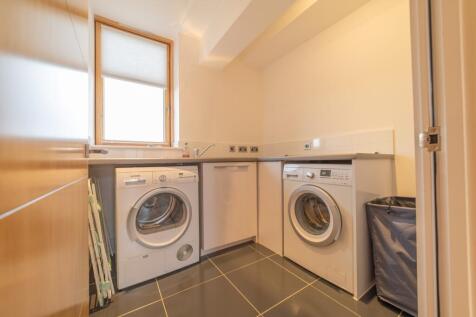 Award-winning Media team on EVERY Listing_38