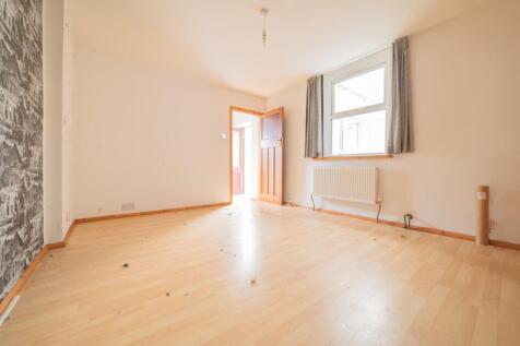 Call 02920 454555 to secure your viewing_8