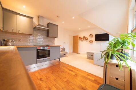 Award-winning Media team on EVERY Listing_11