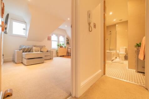 Award-winning Media team on EVERY Listing_6