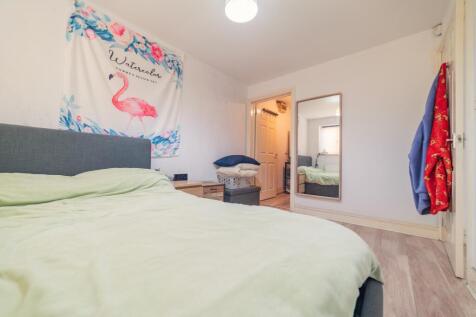 Call 02920_454555 to secure your viewing_11