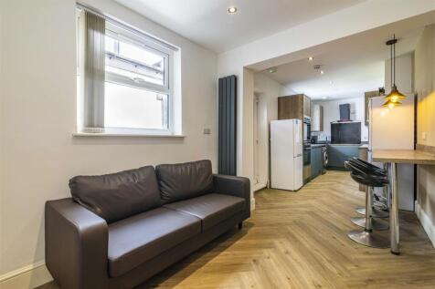 Kitchen / Living