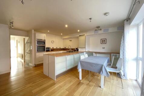 Living / Dining Room