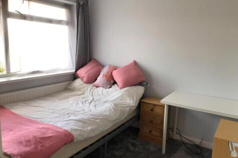17A bed 3.jpg