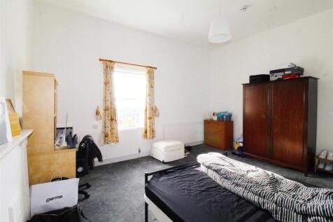 Bedroom 3.jpg