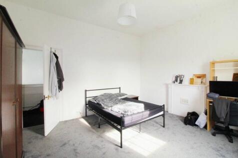 Bedroom 8.jpg