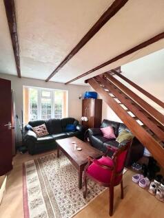 Living Room.jpg