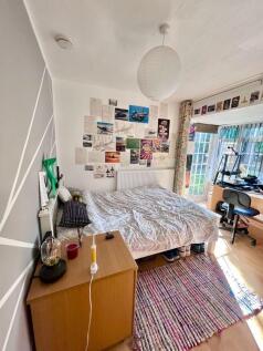 Bedroom One.jpg