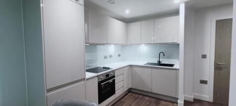 WhatsApp Image 2025-10-16 at 18.06.05.jpeg