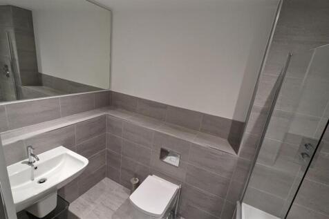 407 bath.jpg