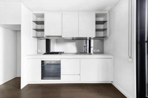 empty-and-unfurnished-brand-new-apartment-2025-10-