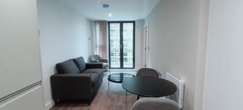 WhatsApp Image 2025-10-16 at 18.04.19 (3).jpeg