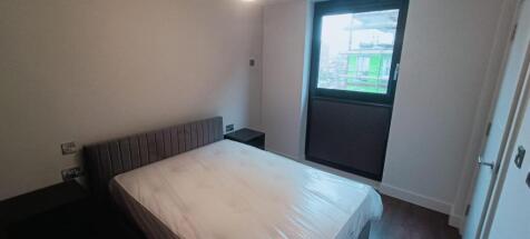 WhatsApp Image 2025-10-16 at 18.06.06 (2).jpeg