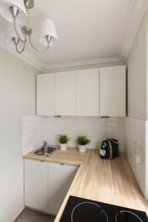 image-of-solid-light-wooden-kitchen-worktop-2025-1