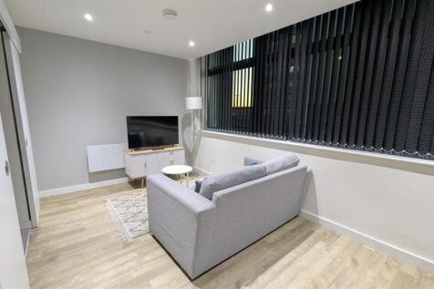 PXL_20250305_181028027