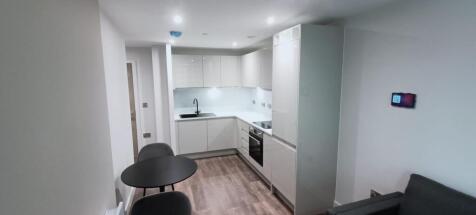 WhatsApp Image 2025-10-16 at 18.02.33 (2).jpeg