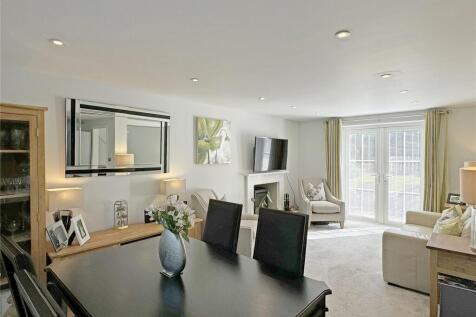 Sitting/Dining