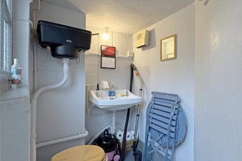 Separate Wc