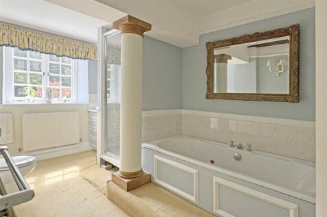 Ensuite Bathroom