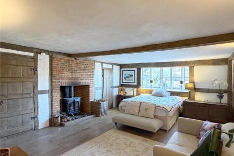 Sitting Room/Bedroom