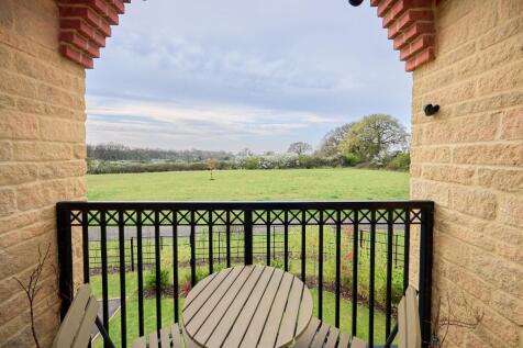 Balcony off landing