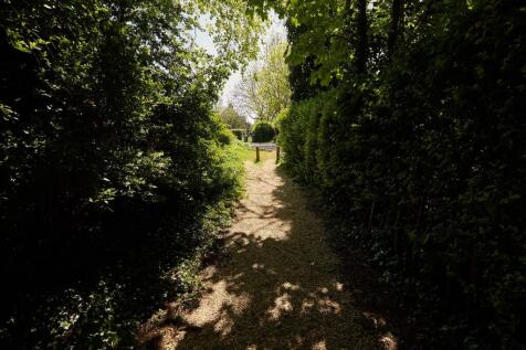 The Lanes footpath to village