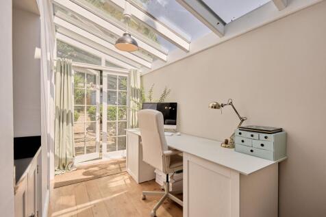 Study/Breakfast Area