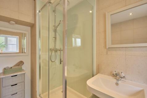 Ground Floor Bathroom