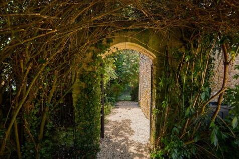 Property Image 32