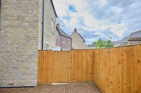 Gate to Rear Garden