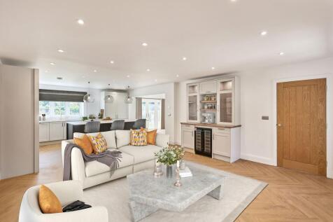 Staged Family/Kitchen