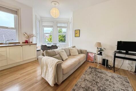 Kitchen/Living Room