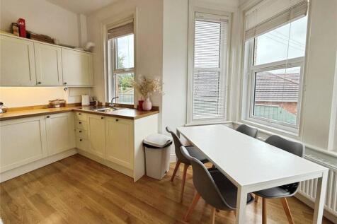 Kitchen/Living Room