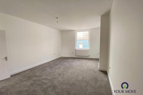 Lounge/ Kitchen