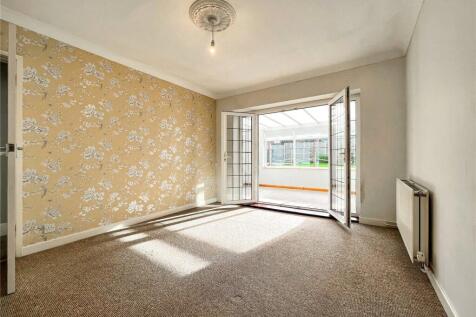 Dining Room/Bedroom