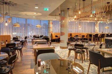 schpoons-and-forx-at-hilton-bournemouth-7