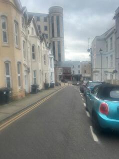 outside of property pic 3
