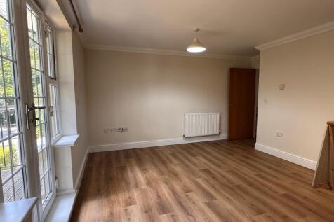 kitchen lounge