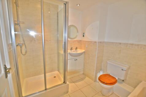 master ensuite shower