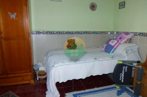 3 Bedroom Semi-Detached For Sale-PAL06-18