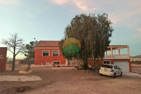 4 Bedroom Finca For sale - Leiva-LEIVA04-25