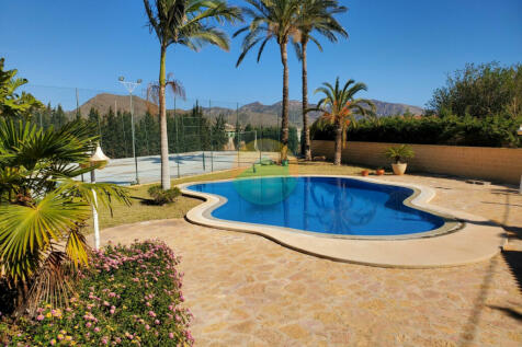 5 Bedroom Detached Villa For Sale-ISLA55-7