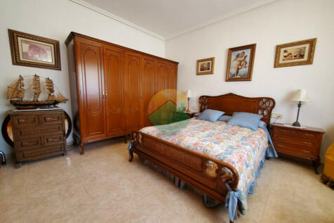 5 Bedroom Detached Villa For Sale-ISLA55-13